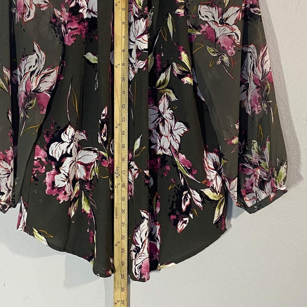 Kaari Blue Floral v-neck Blouse‎ Women's XS Olive Green Long Sleeve Lightweight - Picture 7 of 7